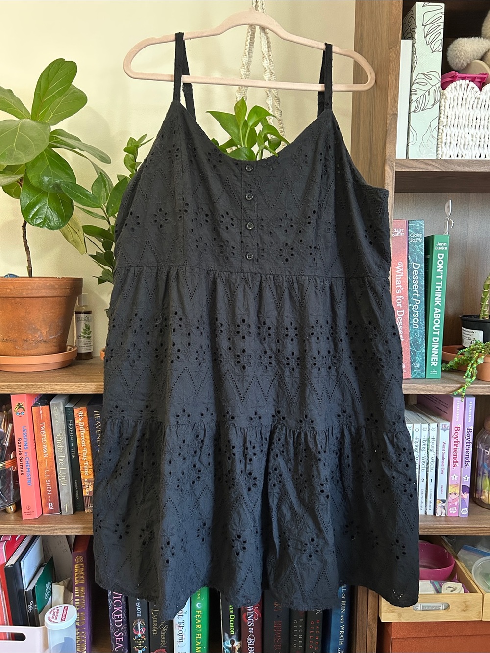 Denver Hayes Black Eyelet Tiered Sundress With Pockets- Women